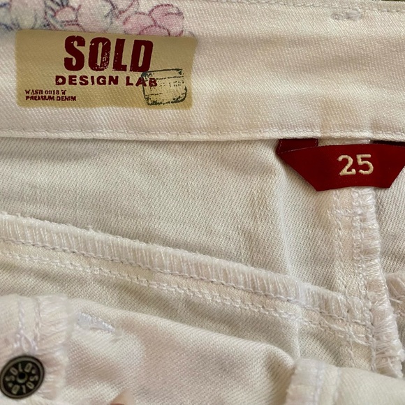 Shorts - SOLD Design Lab - Picture 3 of 3